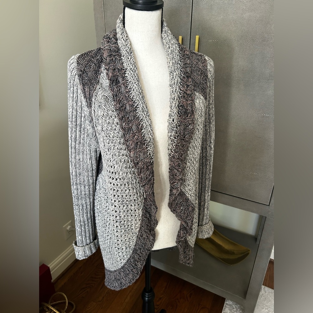 Cabi Gray Sweater/Cardigan